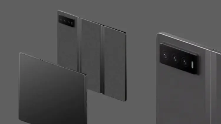 Render desain HP Xiaomi Tri-Fold berwarna hitam yang menampilkan mekanisme lipatan tiga layar dan modul kamera belakang, siap menantang Samsung Galaxy Z TriFold.