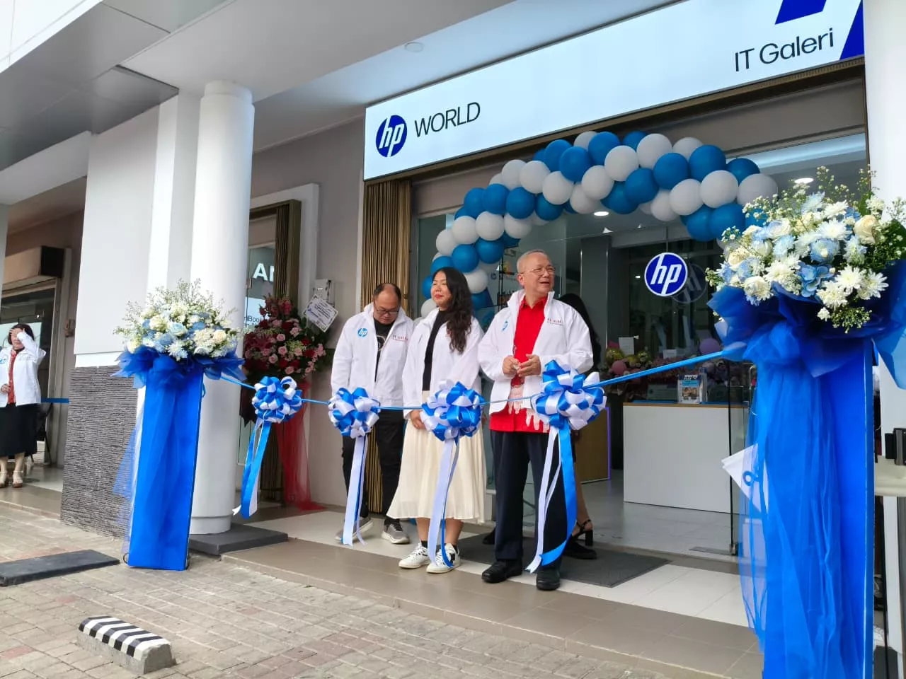 Ilustrasi tantangan dan hambatan teknologi yang dibahas dalam Exclusive Leadership Summit 2026.