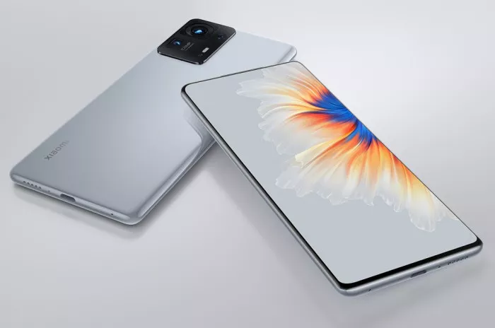 Desain modul kamera belakang Xiaomi MIX 5 dengan tulisan 100MP dan branding MIX 5.