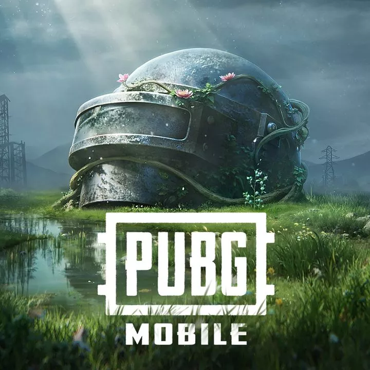 Helm Level 3 PUBG Mobile yang ikonik ditumbuhi tanaman merambat dan bunga sebagai simbol pembaruan tema alam di v4.2.