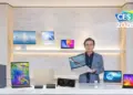 Samson Hu Co-CEO ASUS memperkenalkan jajaran hero model Laptop AI ASUS CES 2026 dalam acara Always Incredible.