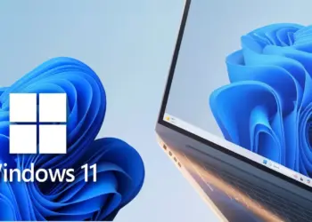 Tampilan layar laptop yang menjalankan sistem operasi Windows 11 dengan taskbar di tengah.