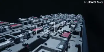 Jajaran smartphone lipat HUAWEI Mate X7 dalam varian warna biru, perak, ungu, dan hitam.