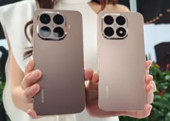 Smartphone Redmi 13C dan Redmi A3 yang dibanderol harga 1 jutaan.