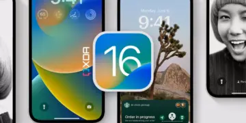 Tampilan Lock Screen iPhone dengan sistem operasi iOS 16 yang menampilkan widget dan kustomisasi waktu.