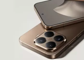 Bocoran modul kamera Xiaomi 17T Pro dengan lensa Leica dalam balutan warna Bronze Titanium.