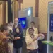 Presentasi solusi Ericsson Immersive Sports fan engagement berbasis teknologi 5G kepada pengunjung.