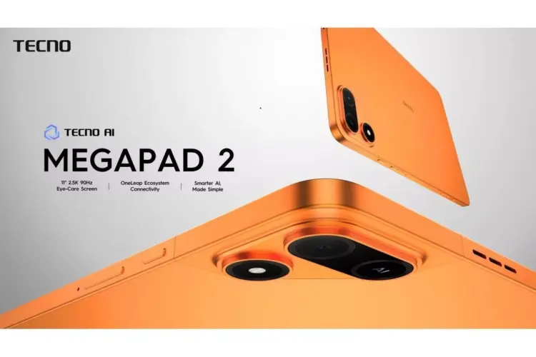 Close-up desain kamera belakang Tecno Megapad 2 berwarna oranye metalik yang menunjukkan bodi ultra-tipis dan logo Tecno AI.