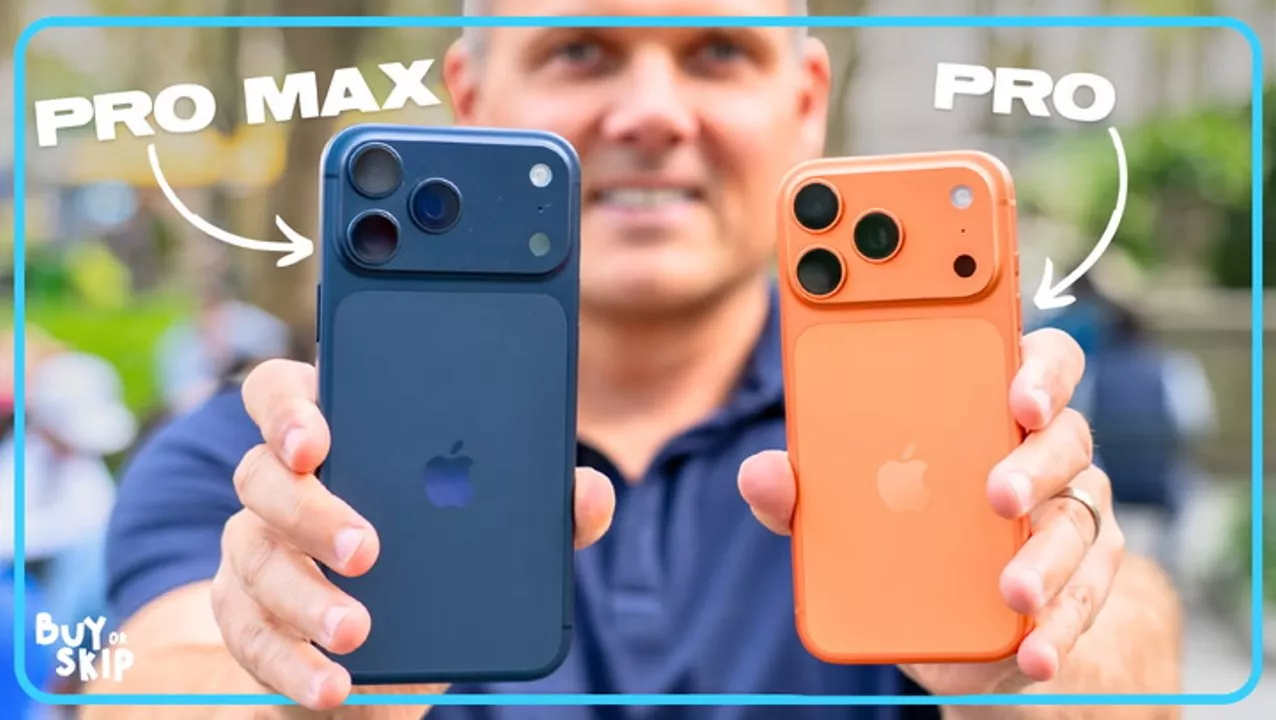 Perbandingan ukuran fisik antara iPhone 17 Pro dan iPhone 17 Pro Max dalam genggaman.