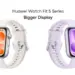 Poster promo Huawei Watch Fit 5 Series bertuliskan "Bigger Display" menampilkan varian warna krem dan ungu pastel yang elegan.