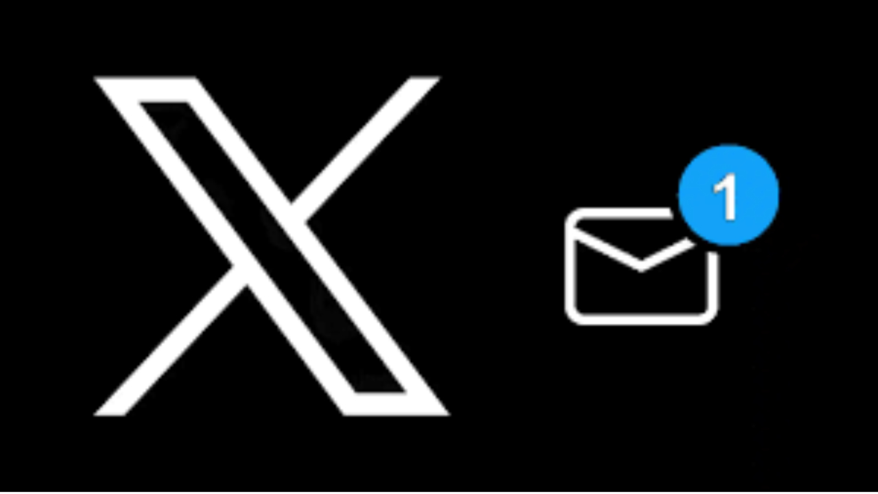 Logo X (Twitter) bersanding dengan ikon pesan masuk sebagai ilustrasi fitur DM atau aplikasi XChat.