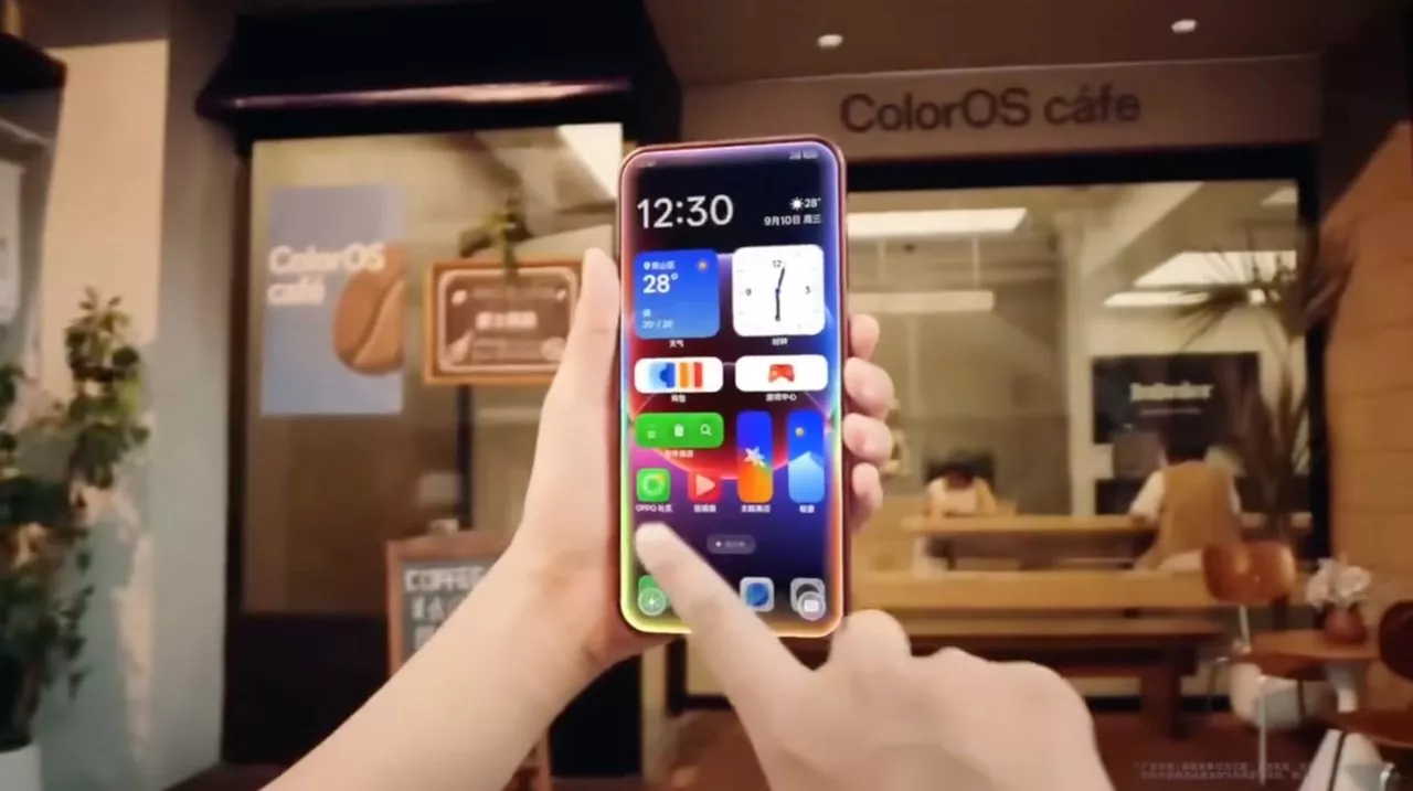 Pengguna berinteraksi dengan antarmuka sistem ColorOS 16 pada smartphone OPPO.