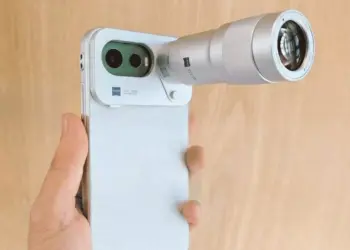 Inovasi lensa kamera tambahan pada Vivo X300 FE untuk pengalaman fotografi profesional.