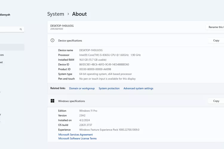 Tampilan informasi sistem operasi Windows 11 Pro versi 23H2 pada pengaturan perangkat.