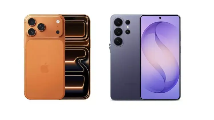 Render komparasi visual awal antara Samsung S26 Ultra dengan varian warna titanium violet dan iPhone 17 Pro Max dalam balutan warna oranye tembaga ikonik.