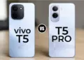 Perbandingan desain kamera belakang vivo T5 dan vivo T5 Pro dalam varian warna biru muda.