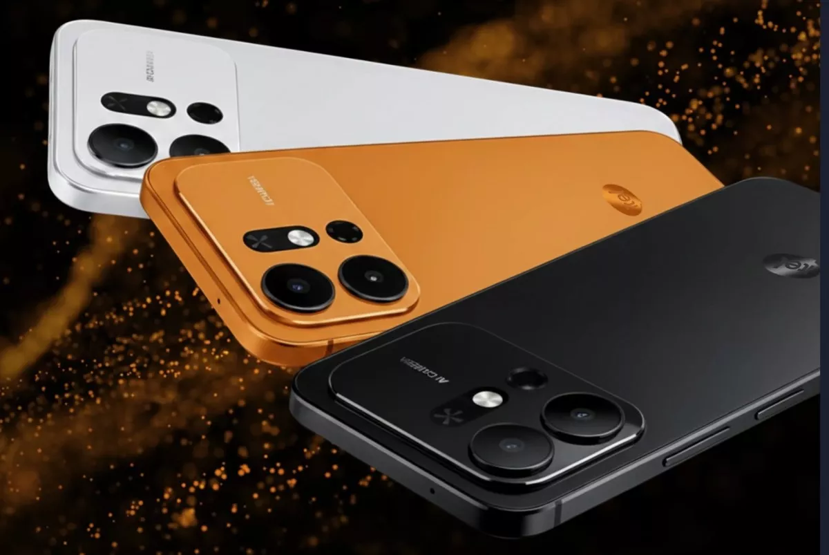 Varian warna smartphone Itel A100 Pro dalam pilihan warna putih, oranye, dan hitam tampak belakang.