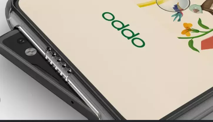 Inovasi kamera tersembunyi pada ponsel OPPO memungkinkan tampilan layar penuh tanpa gangguan notch.