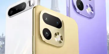 Realme 16T varian warna Emas dan Ungu memperlihatkan detail lensa kamera belakang yang besar.