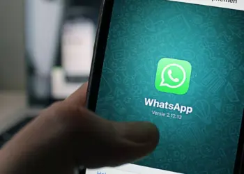 Beberapa fitur WhatsApp yang aktif secara otomatis tanpa disadari bisa membebani kinerja memori ponsel Anda.