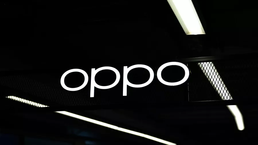 Oppo bersiap menggebrak pasar lewat lini Oppo Find X10 dengan inovasi kamera terbaru.