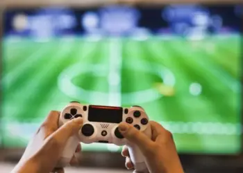 Nikmati keseruan bermain EA Sports FC 26 secara gratis melalui langganan PS Plus bulan ini.