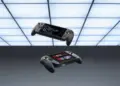 Dua unit Asus ROG Ally X20 tampak depan dan belakang melayang di ruangan studio futuristik.