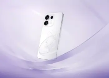 Visual render bodi belakang OPPO Reno16 Series dengan corak lingkaran Planet 3D melayang