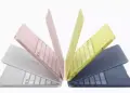 Deretan laptop Apple MacBook Air dengan berbagai varian warna estetik yang mengalami penyesuaian harga per Juli 2026.