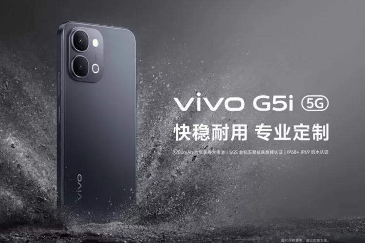 Poster promosi resmi Vivo G5i 5G berwarna abu-abu gelap dengan efek cipratan debu atau pasir.