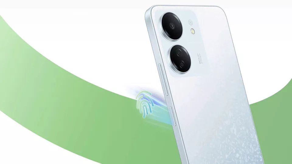 Keamanan data belajar tetap terjaga berkat sensor pemindai sidik jari responsif yang kini banyak disematkan pada jajaran HP terjangkau.