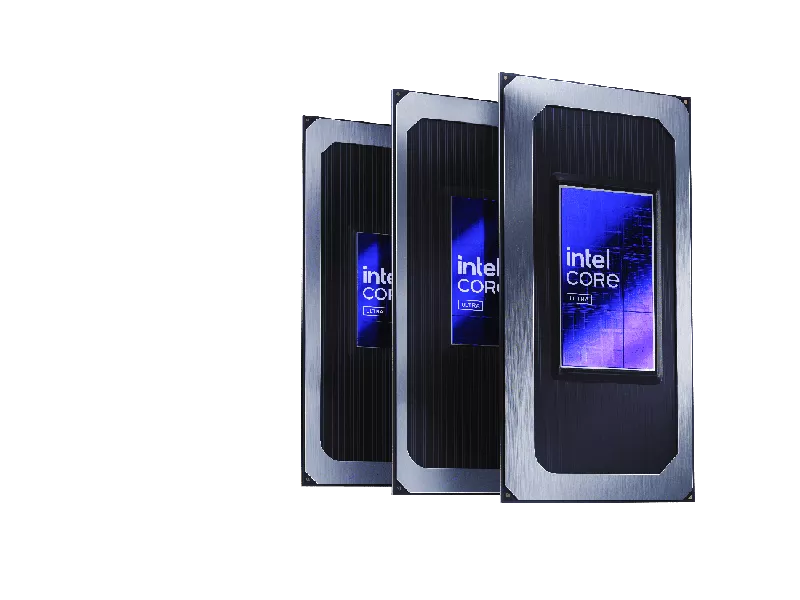 Tiga unit chip prosesor Intel Core Ultra berjejer rapi menampilkan branding resmi Intel.
