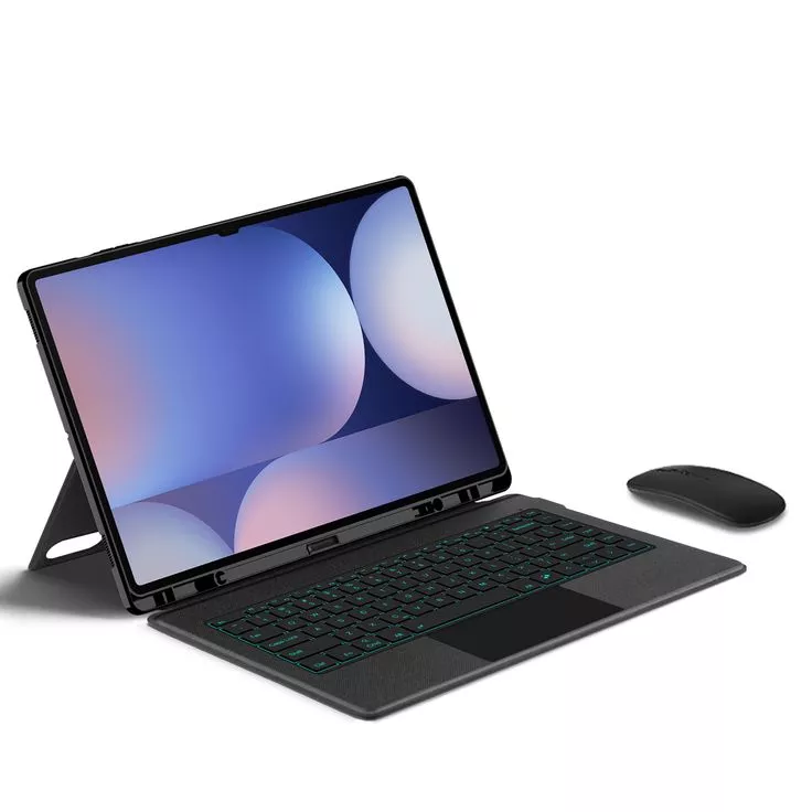 Set perangkat tablet buat editing lengkap dengan keyboard fisik dan mouse nirkabel.