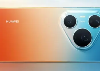 Tampilan panel belakang Huawei Pura 90S dengan gradasi warna oranye ke biru laut dan modul kamera XMAGE berbentuk segitiga unik.
