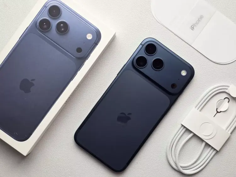 Hadirnya rumor unit dengan desain segar berpotensi memberikan pengaruh besar terhadap kestabilan harga iPhone model terdahulu.
