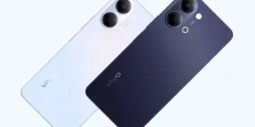 Dua pilihan warna Vivo Y05e yang menampilkan bodi belakang berkilau.