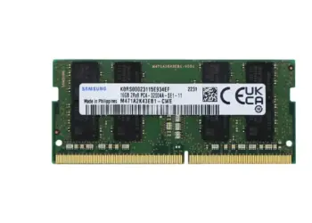 Kepingan memori RAM DDR4 Samsung berkapasitas 16GB dual rank untuk upgrade laptop.