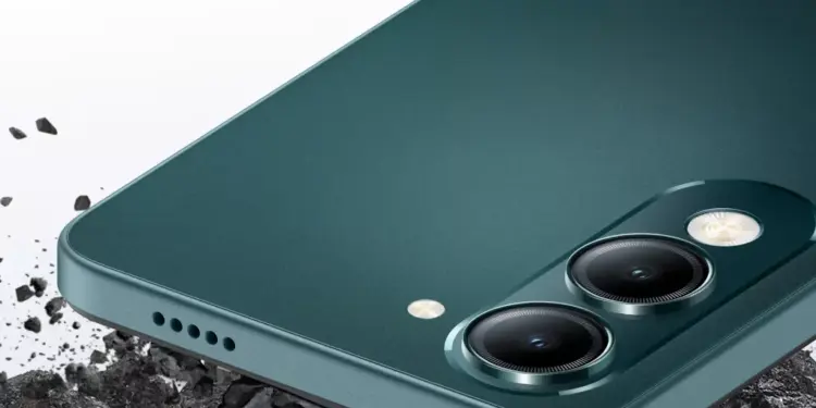 Detail modul kamera belakang HP 1 jutaan warna hijau tua tangguh untuk pelajar SD.