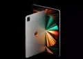 Sisi belakang dan depan tablet iPad Pro Apple yang menampilkan logo ikonik serta layar berspesifikasi tinggi.
