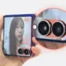 Pratinjau fitur FlexCam pada HP lipat Samsung Galaxy Z Flip7 yang menampilkan rekaman video wajah di layar depan secara stabil.