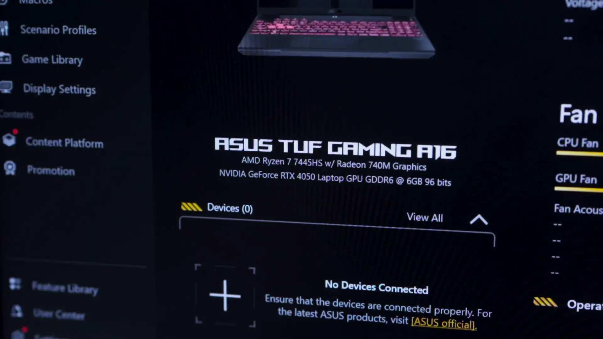 Informasi sistem pada software bawaan laptop gaming ASUS TUF A16 yang mendeteksi penggunaan prosesor AMD Ryzen 7 7445HS.