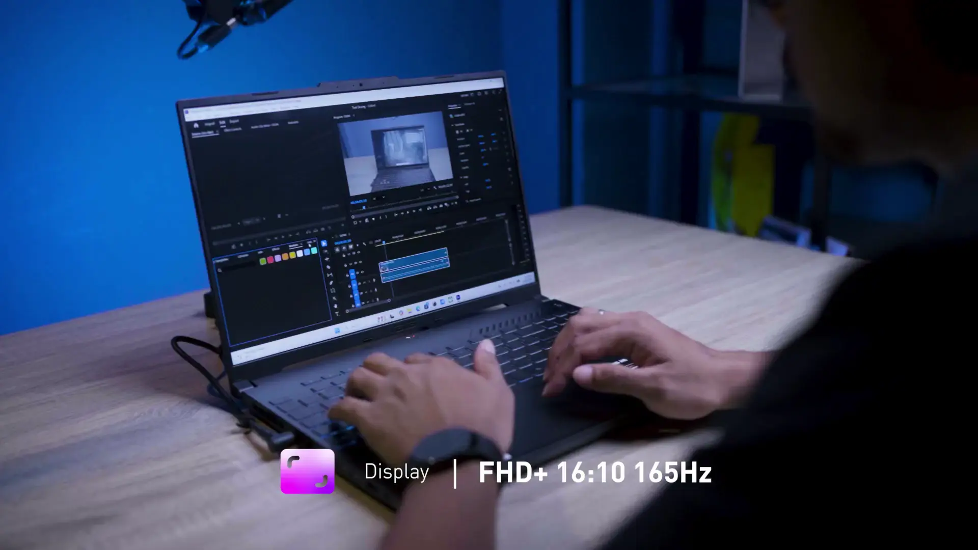 roses editing video menggunakan software Adobe Premiere Pro pada layar 16 inci rasio 16:10 milik laptop gaming ASUS TUF A16.
