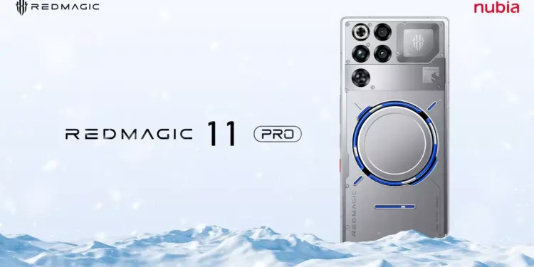 Smartphone gaming RedMagic 11S Pro warna perak berdiri di atas hamparan salju es
