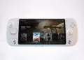 Layar antarmuka game pada konsol handheld Lenovo Legion C700 layar 120Hz.