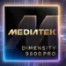 Logo MediaTek Dimensity 9600 Pro dengan latar belakang papan sirkuit biru berteknologi tinggi.