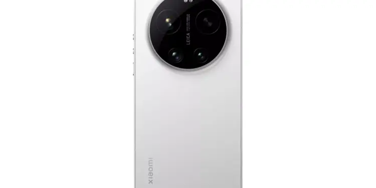 Xiaomi 14 Ultra warna putih dengan modul kamera Leica besar, pilihan HP favorit artis untuk fotografi pro.