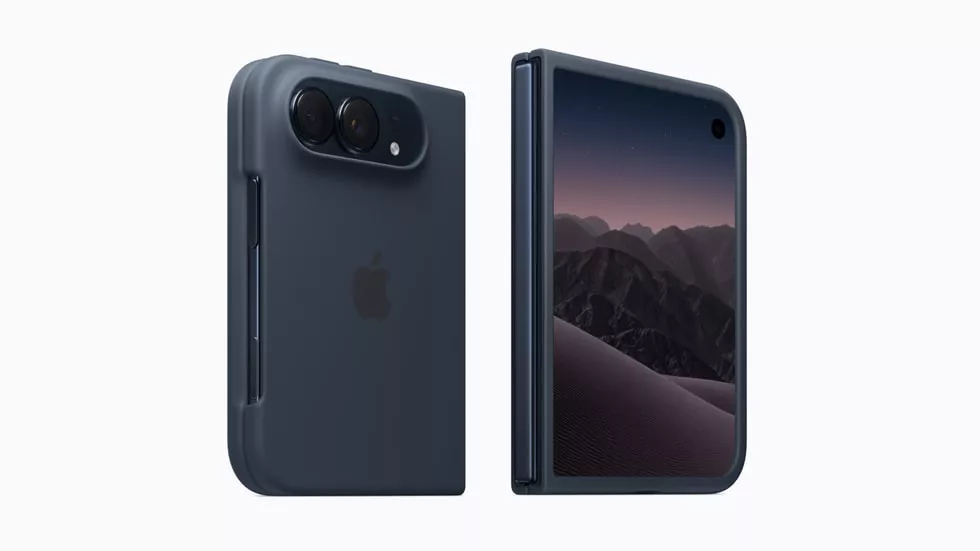 HP Flagship Google Pixel 9 Pro Fold posisi terlipat dengan casing pelindung berwarna gelap.