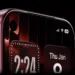 Tampilan jarak dekat sudut atas layar iPhone 18 Pro Max memperlihatkan indikator baterai dan punch hole kamera.