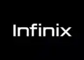Logo Infinix berwarna putih dengan latar belakang hitam polos.