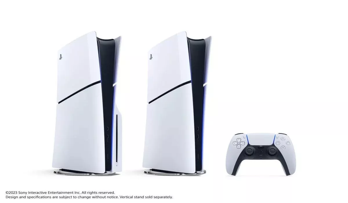 Konsol PS5 Slim edisi Disc dan Digital beserta stik DualSense untuk informasi update harga PS5 September 2026.